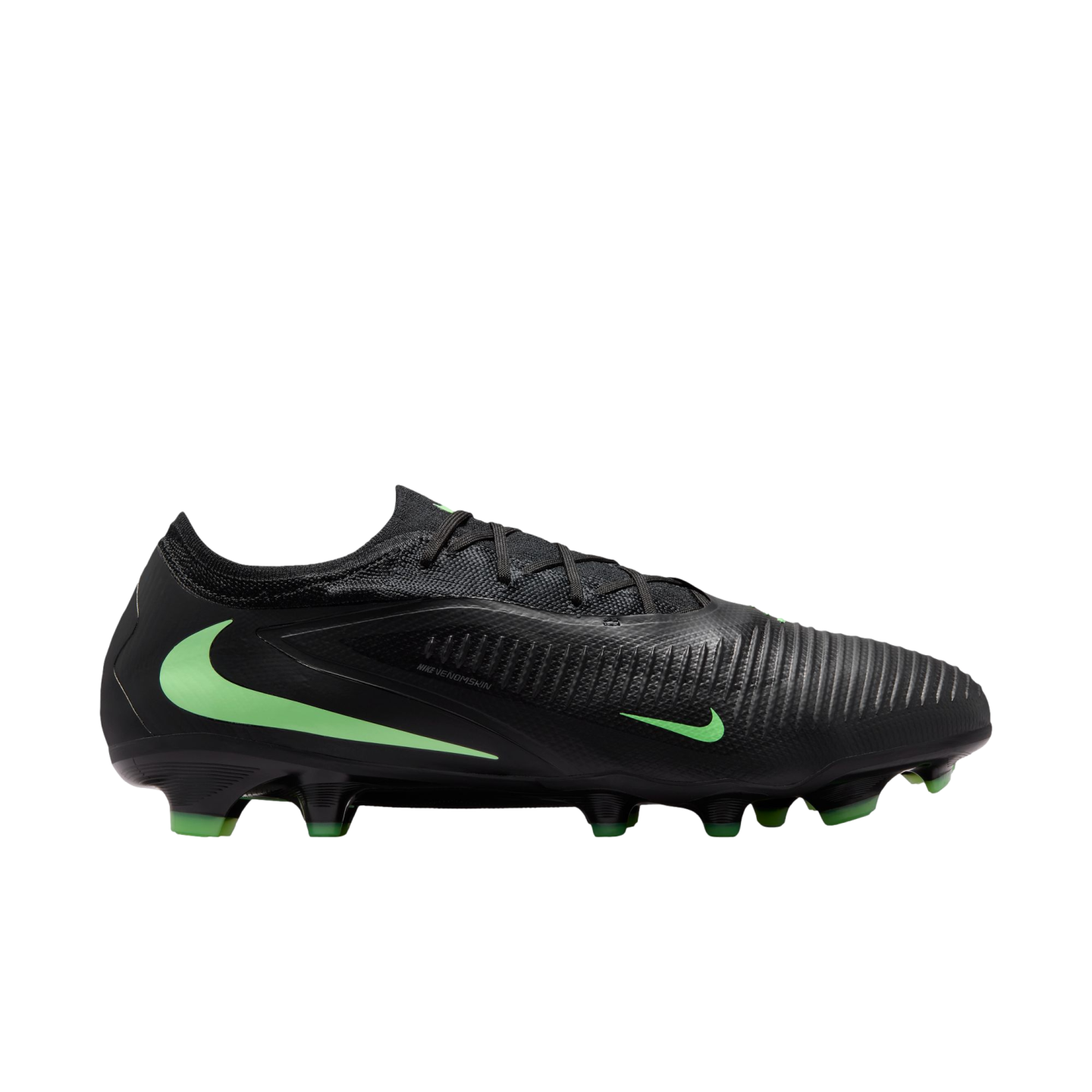 Nike Phantom 6 Low Pro Firm Ground Cleats