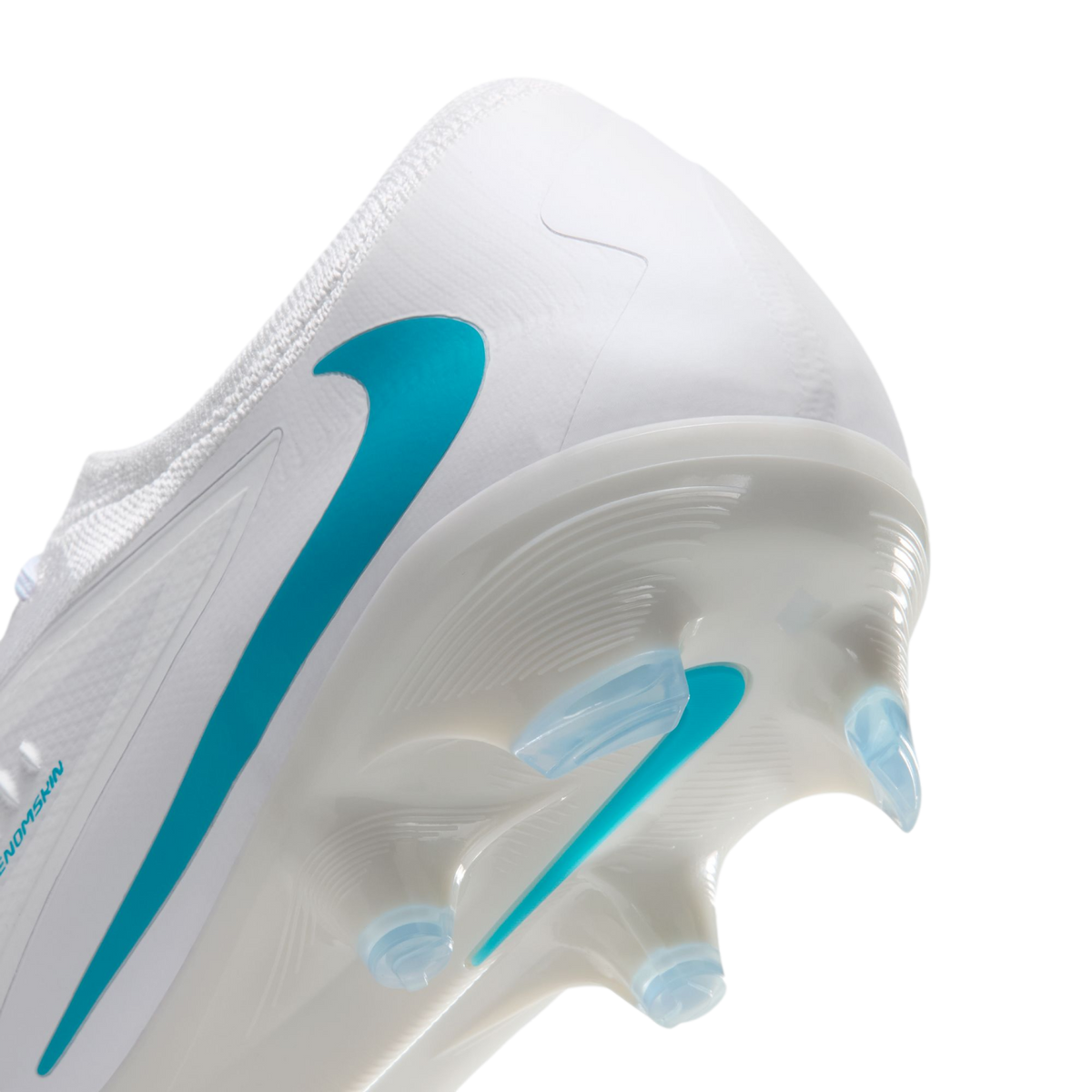 Nike Phantom 6 Low Pro Firm Ground Cleats