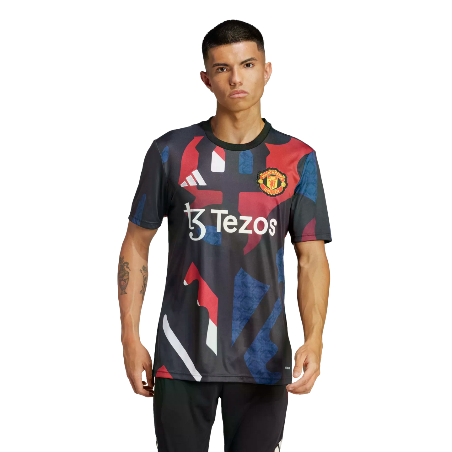 Camiseta prepartido del Manchester United de Adidas