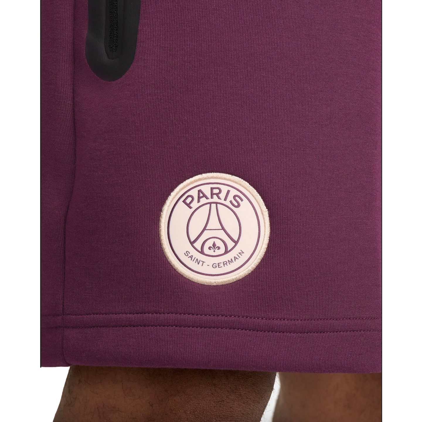 NIke Paris Saint-Germain Sportswear Tech Fleece Shorts